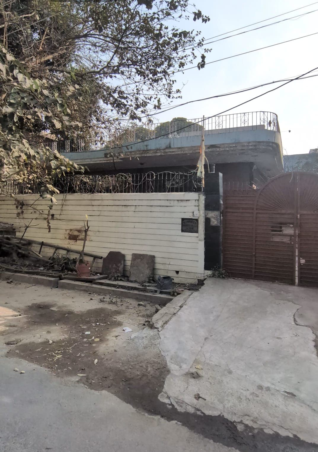 167 Sq. Mtr Plot For Sale in Noida